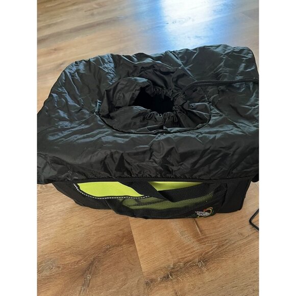 NEW Pet Bicycle Basket For Small Pets Up To 14 Lbs Soft & Secure With Clips To A - Picture 12 of 12